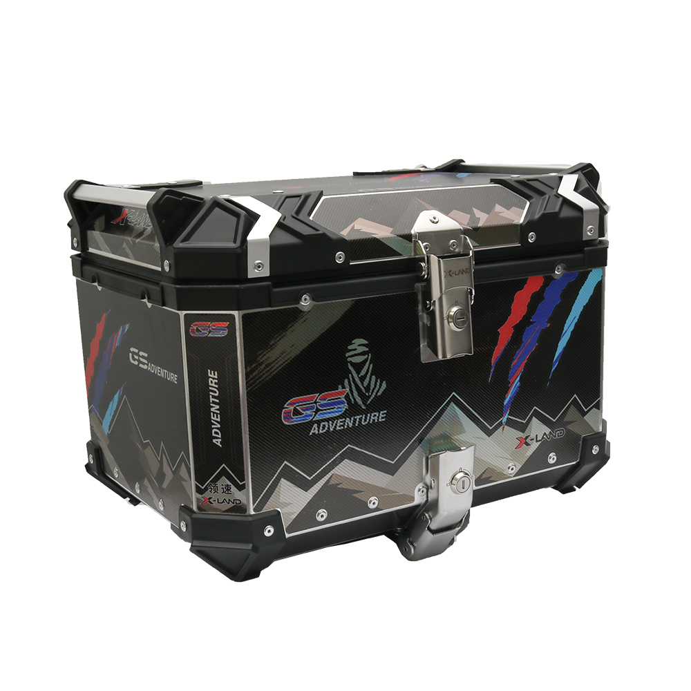 alu kofer x-land 55l adventure Kofer za motor X-LAND aluminijumski crni 55L ADVENTURE - Слика 1