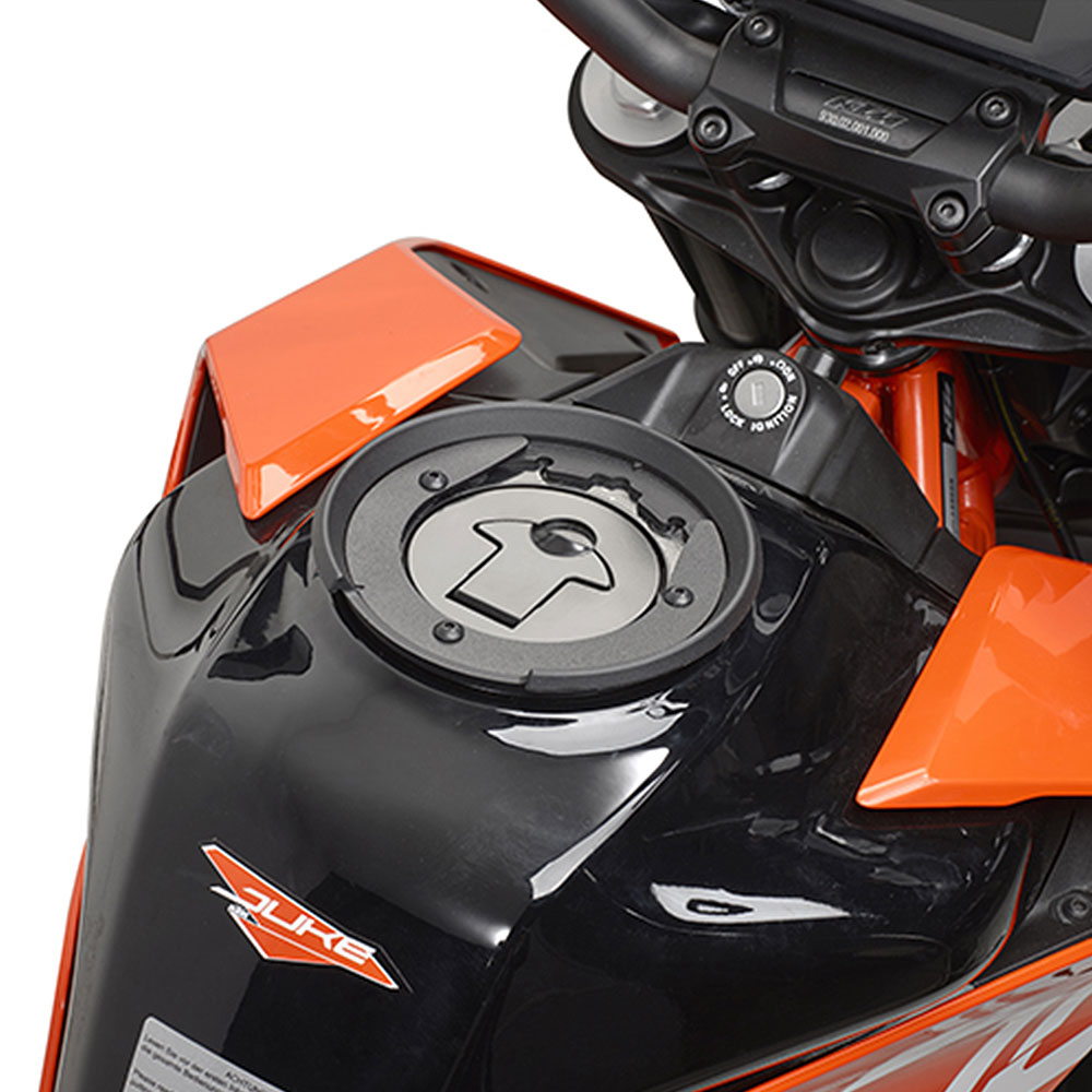 BF33 GIVI BF33 Nosač Tanklock torbe KTM 125-390 (17-23) - Слика 1