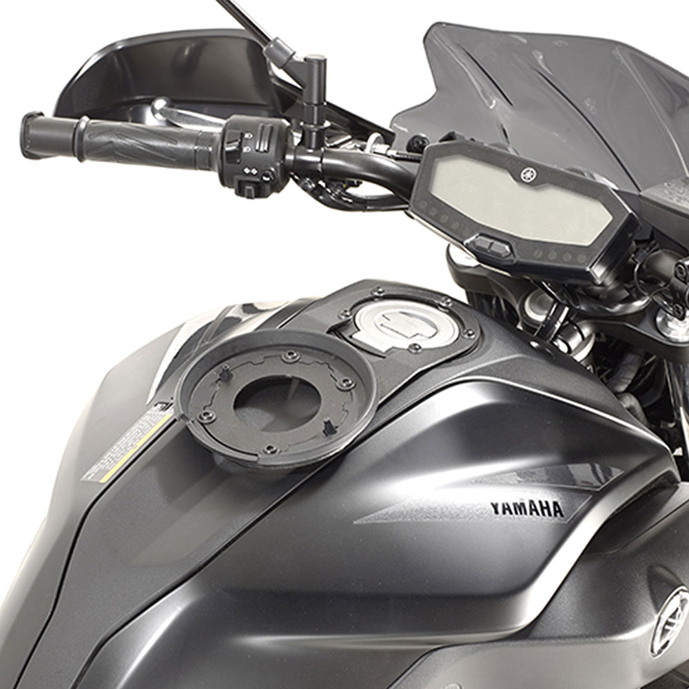 BF36 GIVI BF36 Nosač Tanklock torbe Yamaha MT07 (18-20)