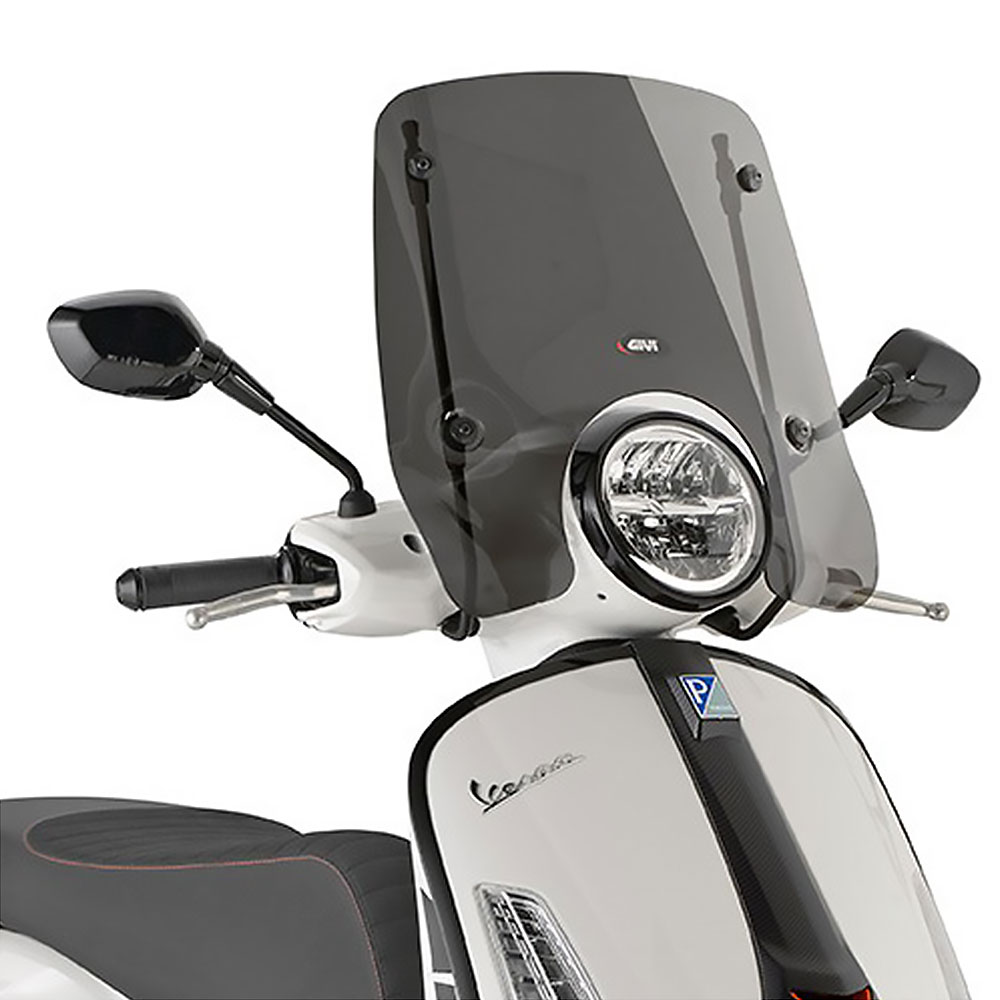 104S GIVI 104S vizir zatamnjeni Piaggio Vespa - Слика 1