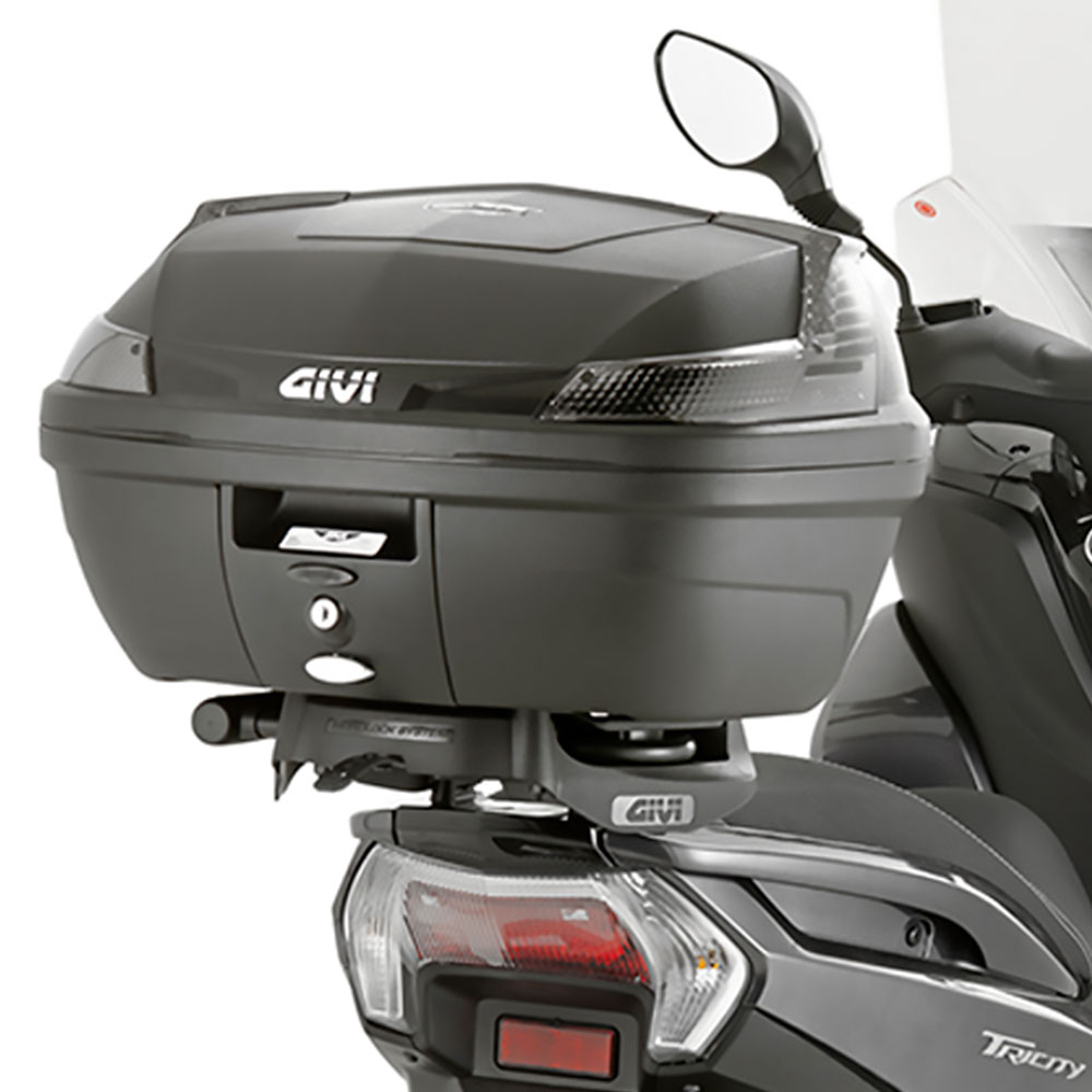 SR2120 GIVI SR2120 nosač centralnog kofera Yamaha Tricity 125/155 (2014-2024) - Слика 1