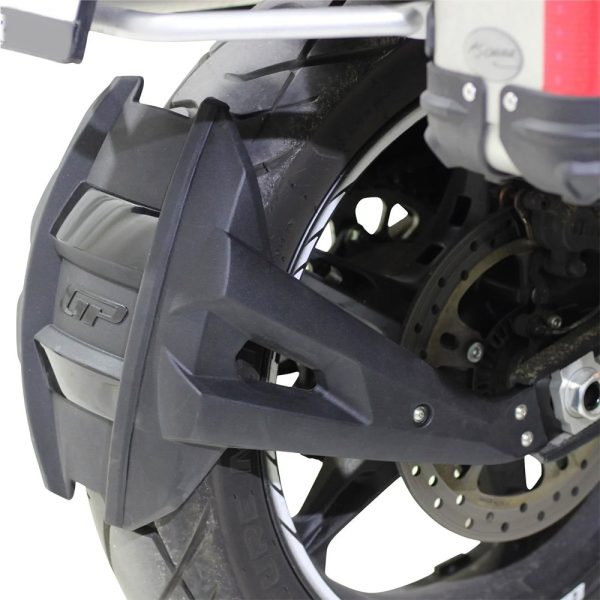Blatobran zadnji CF MOTO 800 MT (22-23) GP KOMPOZIT